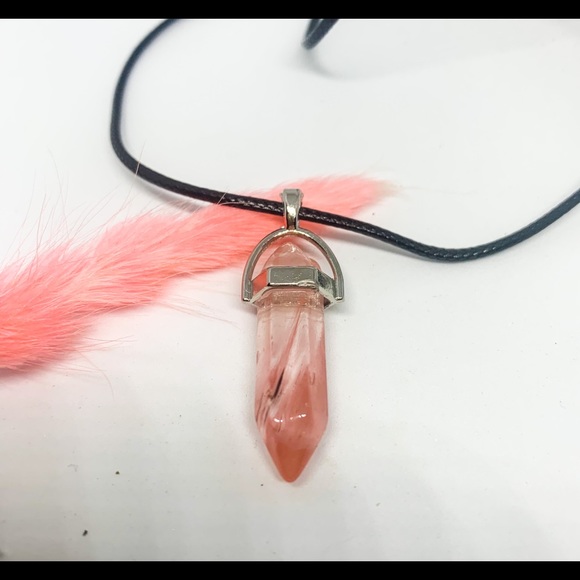 ‼️RELISTED‼️ Rose Quartz Crystal Silver Leather Necklace - Picture 9 of 14